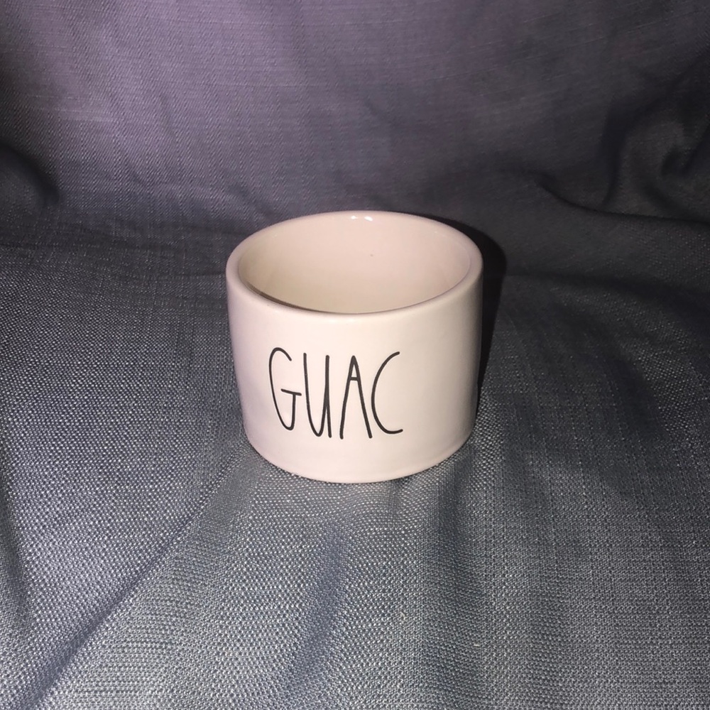 Rae Dunn guac bowl.
